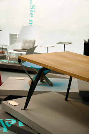 linea1 everyday table bei design deutschland 2011